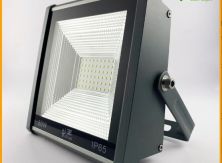 Đèn LED Pha Công Suất 50w, 100w, 150w, 200w tại Bình Dương giá tốt